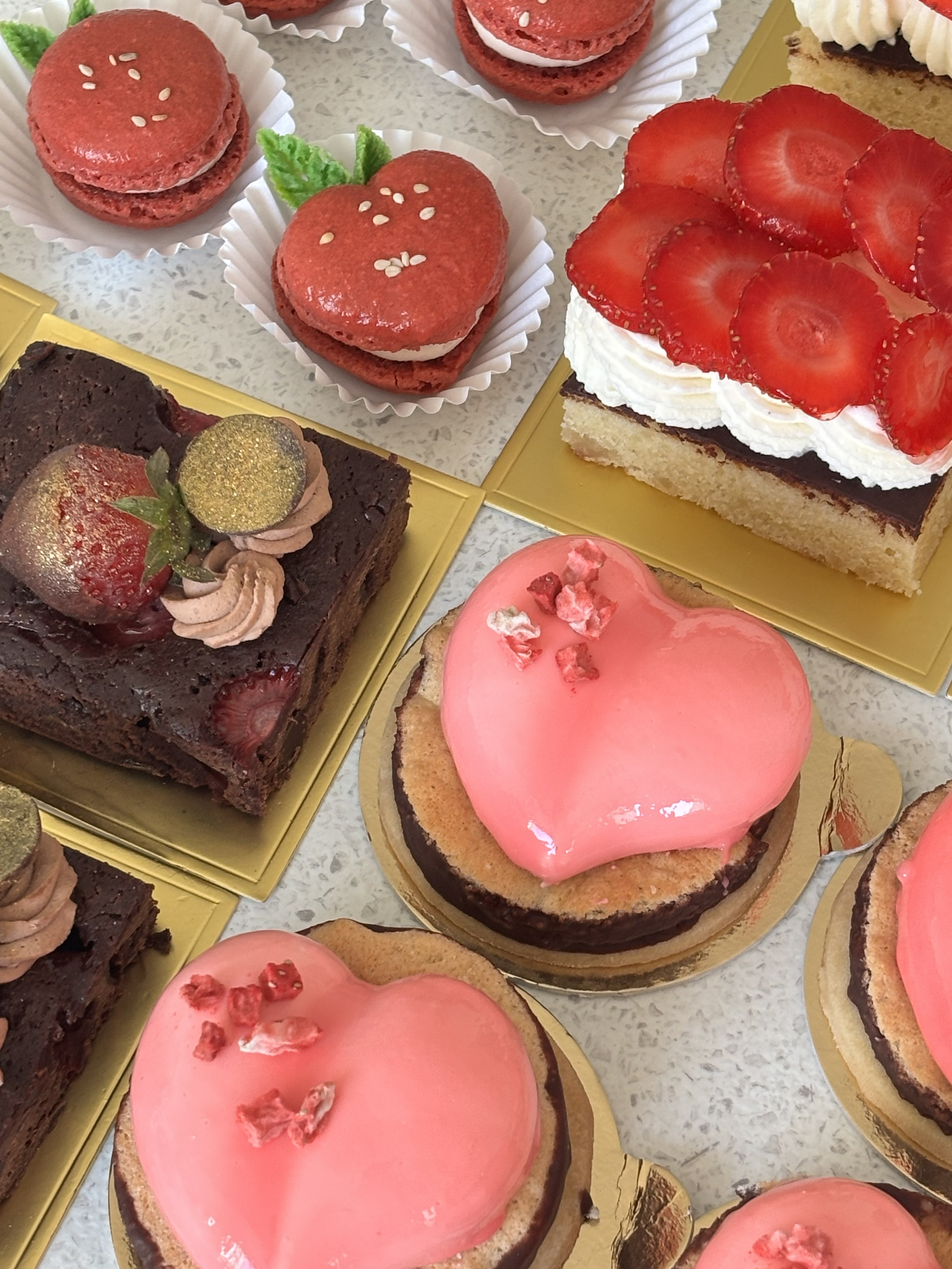 Strawberry pastry box